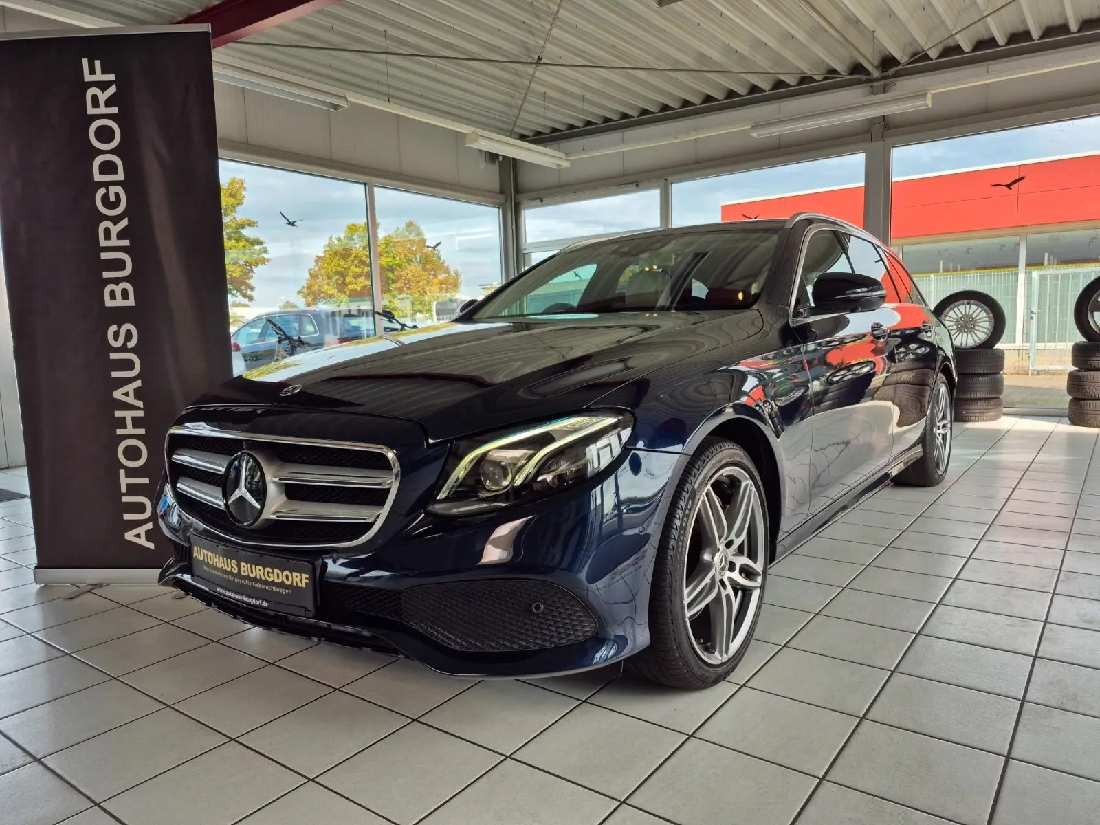 Mercedes-Benz E 220 d AMG Line